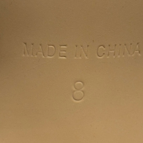 Elegant Crystal-Embellished Clear Heels - Picture 9 of 9